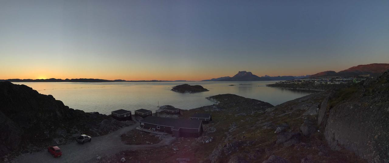 Inuk Hostels Nuuk Exteriör bild